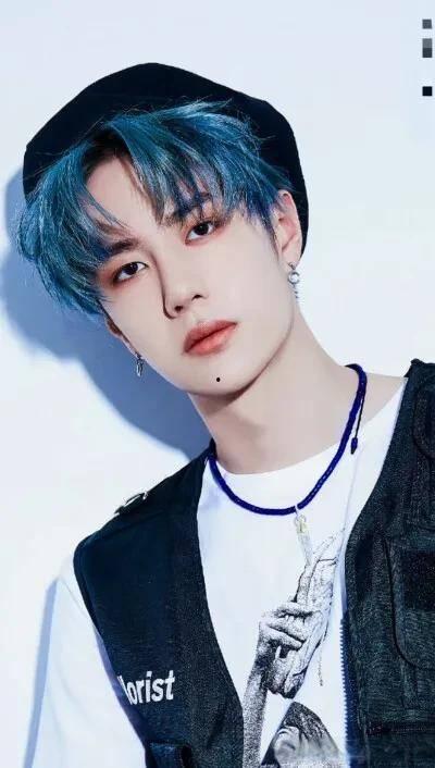 娱乐吃瓜酱王一博